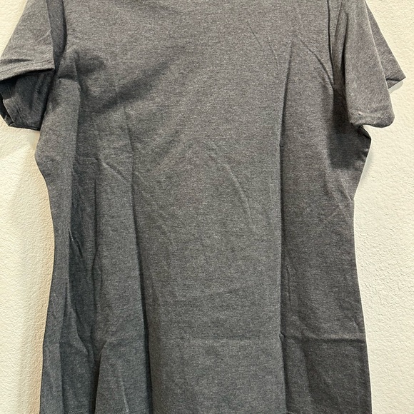 Womans Mickey Group Besties T-Shirt Size Large - Picture 2 of 4